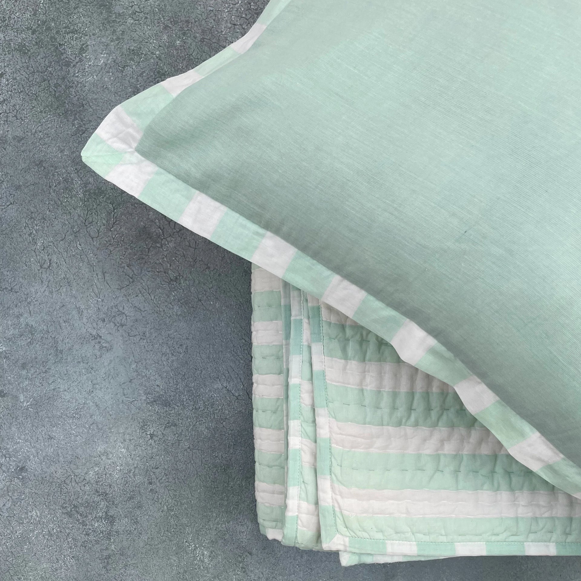 Mellow - Green Cotton Stripe Quilt