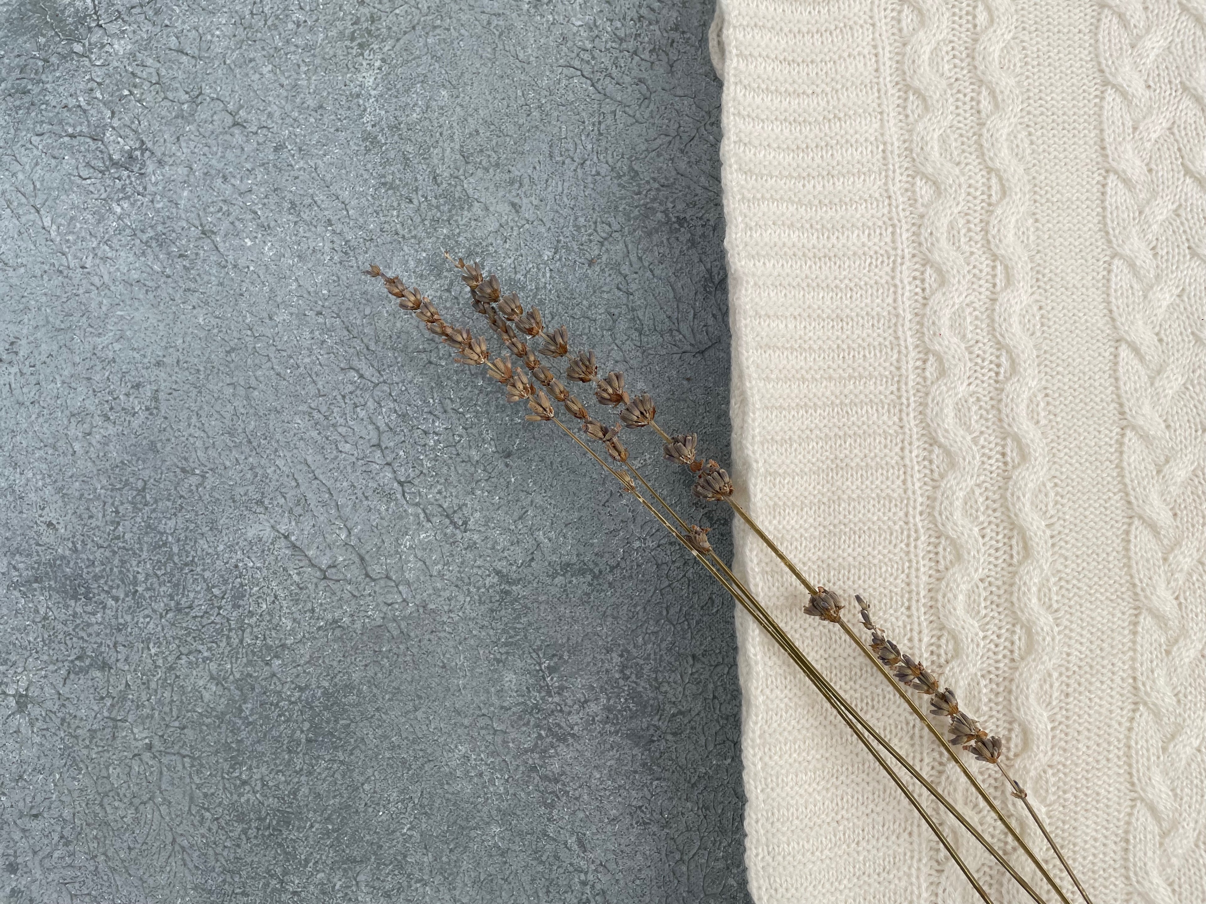 Sereno - Cable Knit Throw